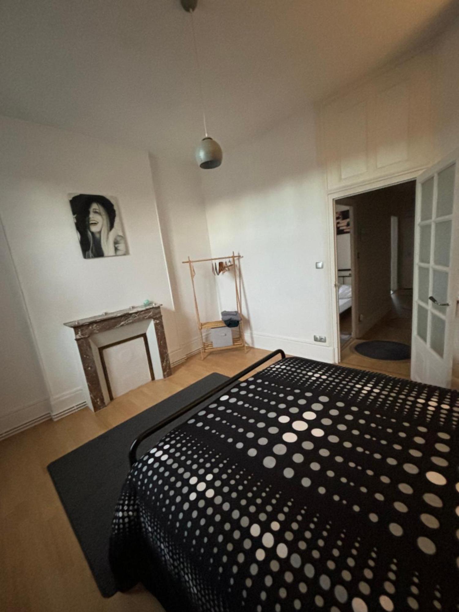 Ferienwohnung T3 Moulins Avec Garage Proche Gare Exterior foto